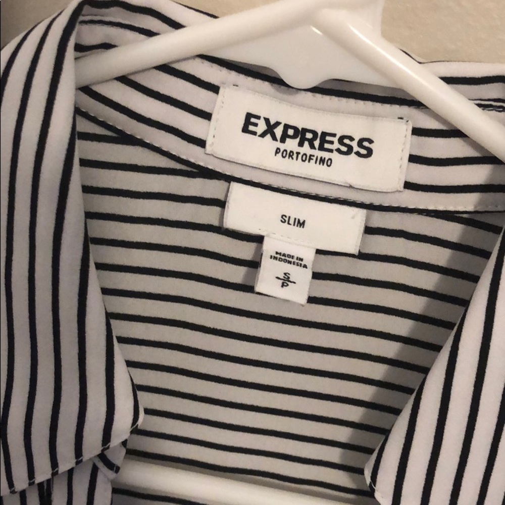Express button down - Picture 2 of 2